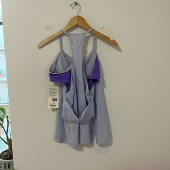 NEW Lululemon Amped Two Toned Purple Workout Tank Size 8 - Picture 4 of 6